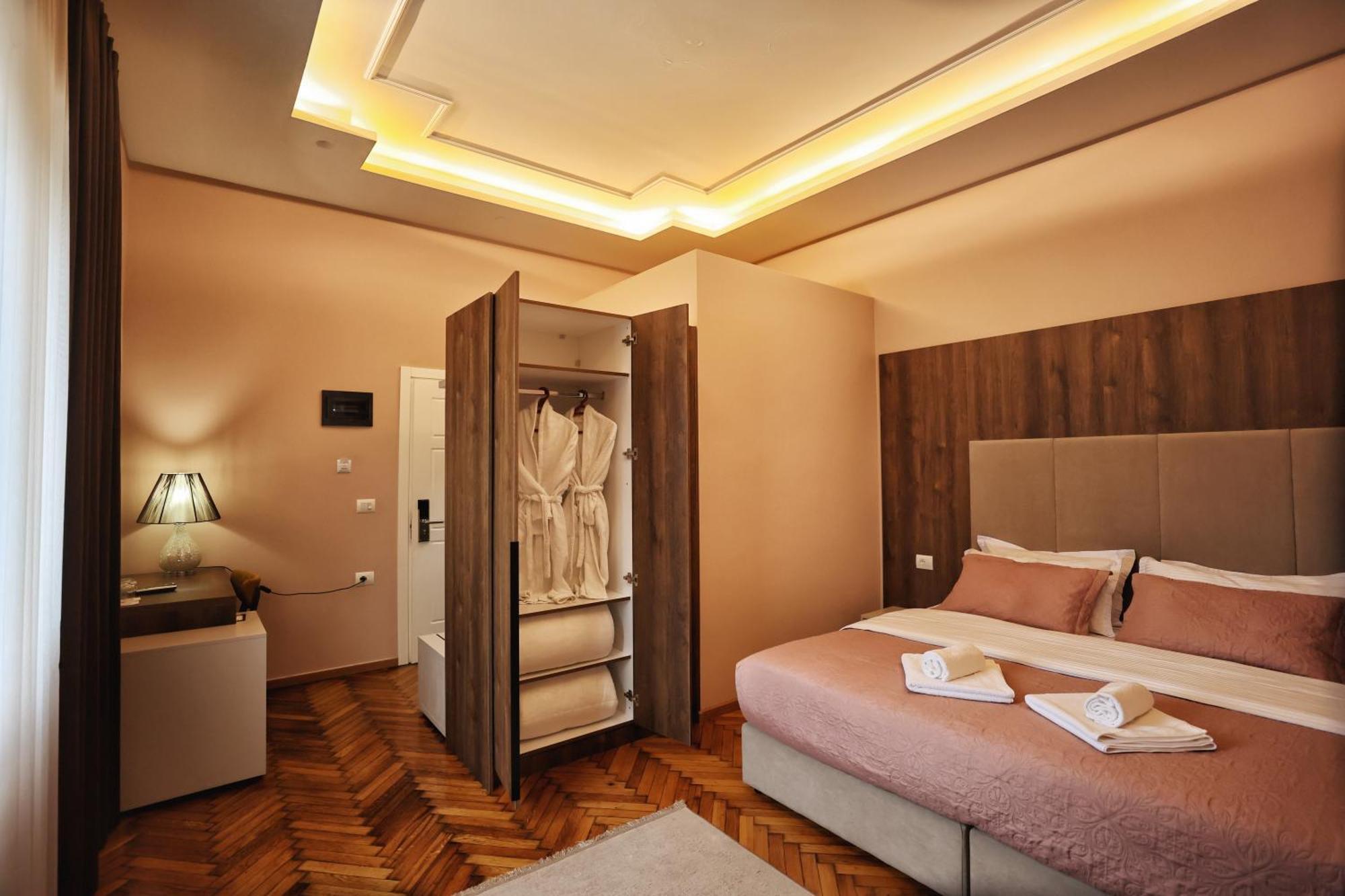 Vila Casablanca - Boutique Hotel & Restaurant Shkodër 外观 照片