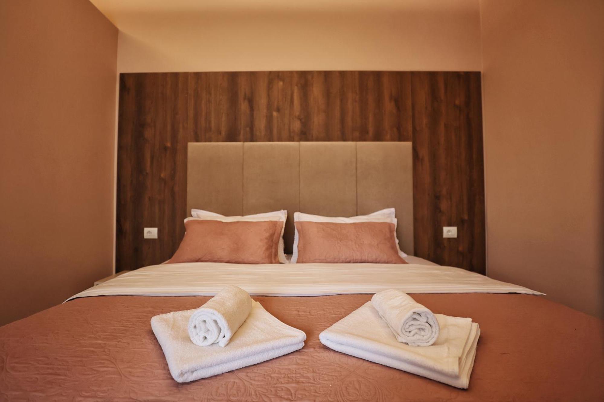 Vila Casablanca - Boutique Hotel & Restaurant Shkodër 外观 照片